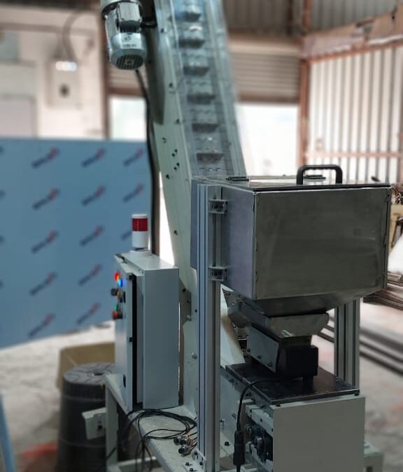 Inclined Feeder Conveyor